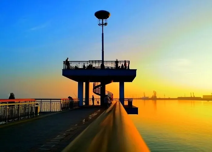 Felicity Super Daire